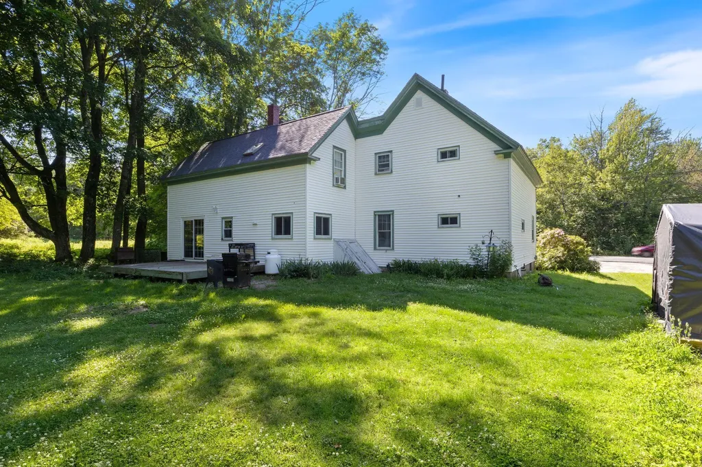 407 Northeast Road Standish ME 04084