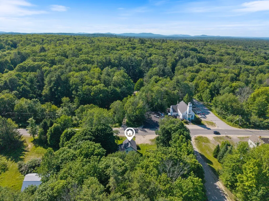 407 Northeast Road Standish ME 04084