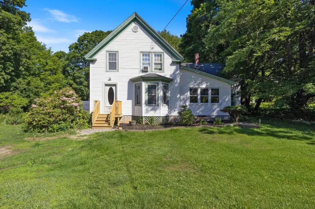 407 Northeast Road Standish ME 04084