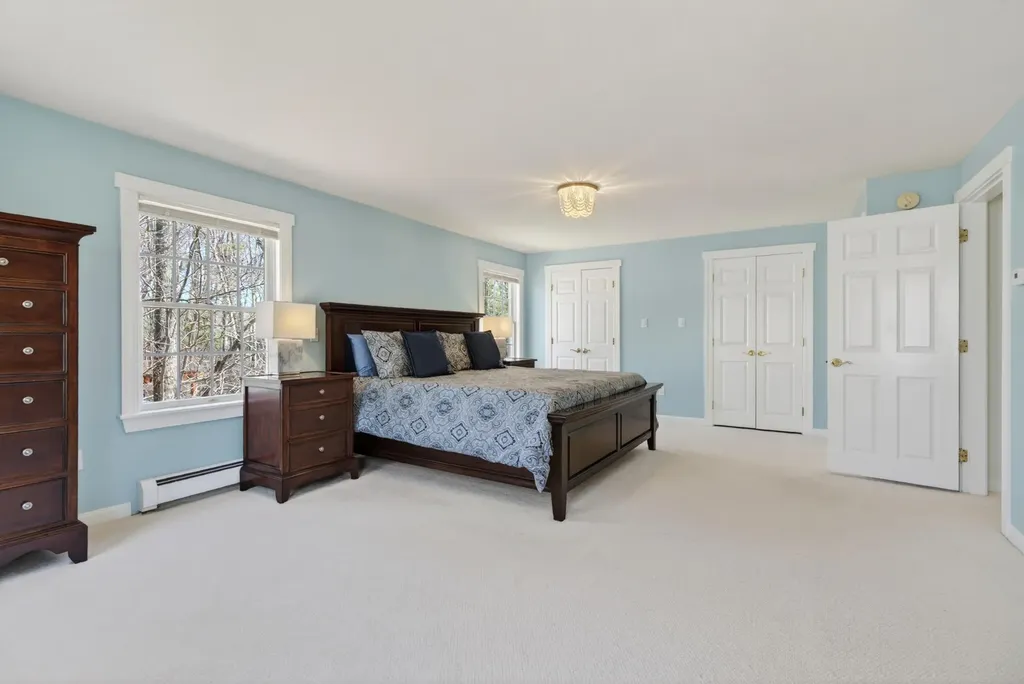8 Constitution Road Kennebunk ME 04043