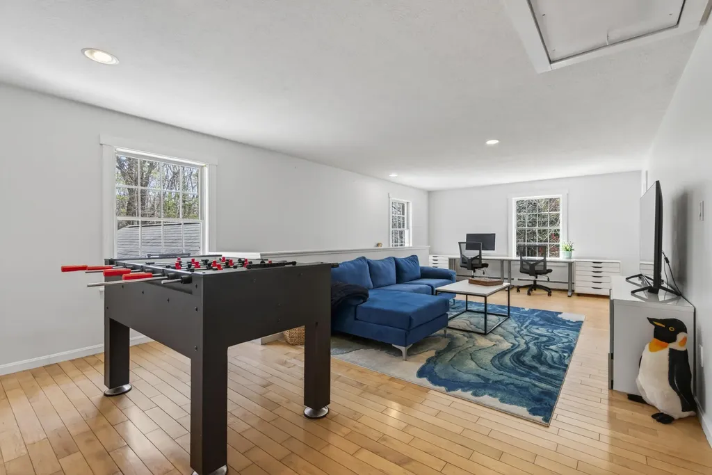 8 Constitution Road Kennebunk ME 04043