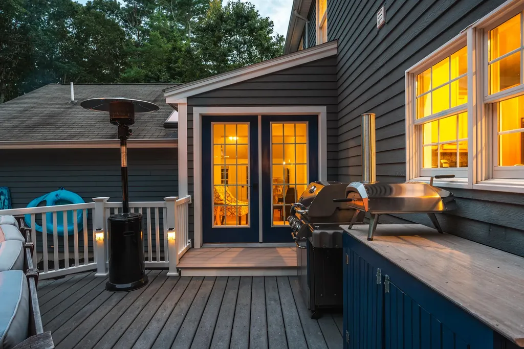 8 Constitution Road Kennebunk ME 04043