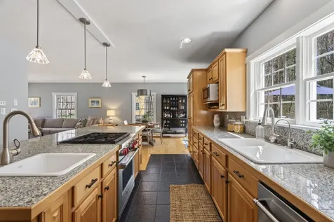 8 Constitution Road Kennebunk ME 04043