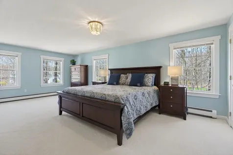 8 Constitution Road Kennebunk ME 04043