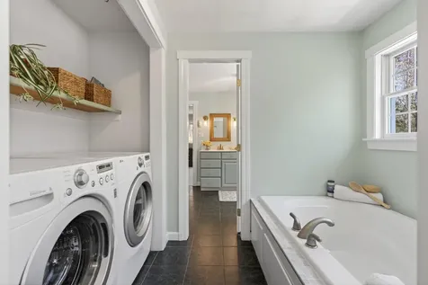 8 Constitution Road Kennebunk ME 04043