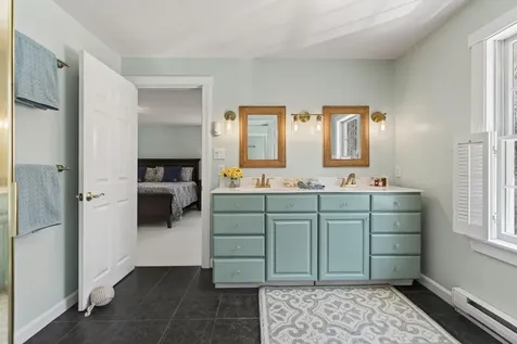 8 Constitution Road Kennebunk ME 04043