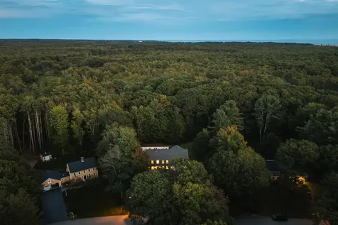 8 Constitution Road Kennebunk ME 04043
