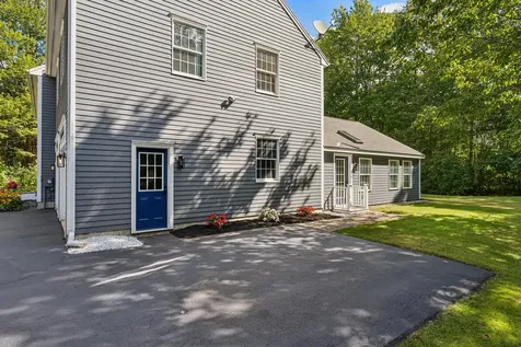 8 Constitution Road Kennebunk ME 04043