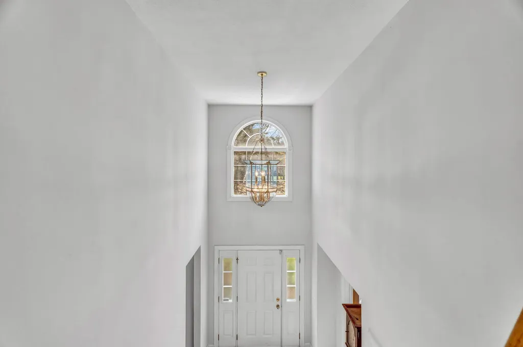 11 Goldenwood Drive Scarborough ME 04074