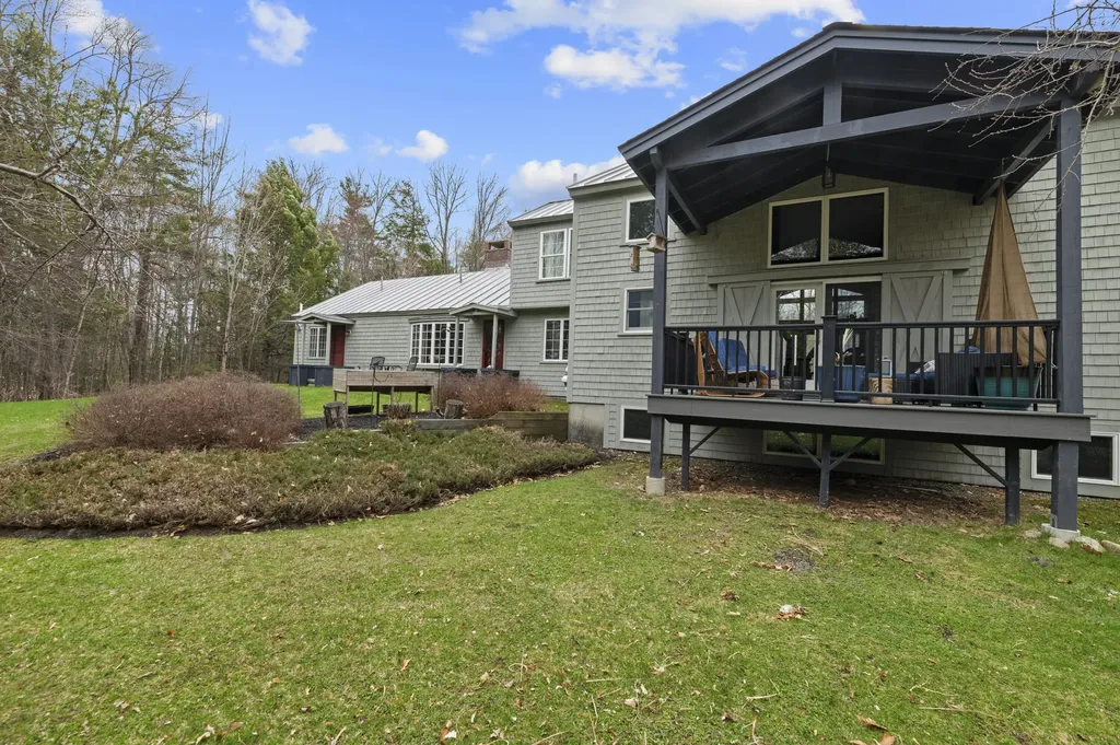 72 Smithfield Road Belgrade ME 04917