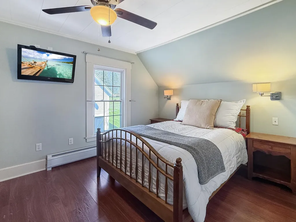 49 Pleasant Avenue Sangerville ME 04479
