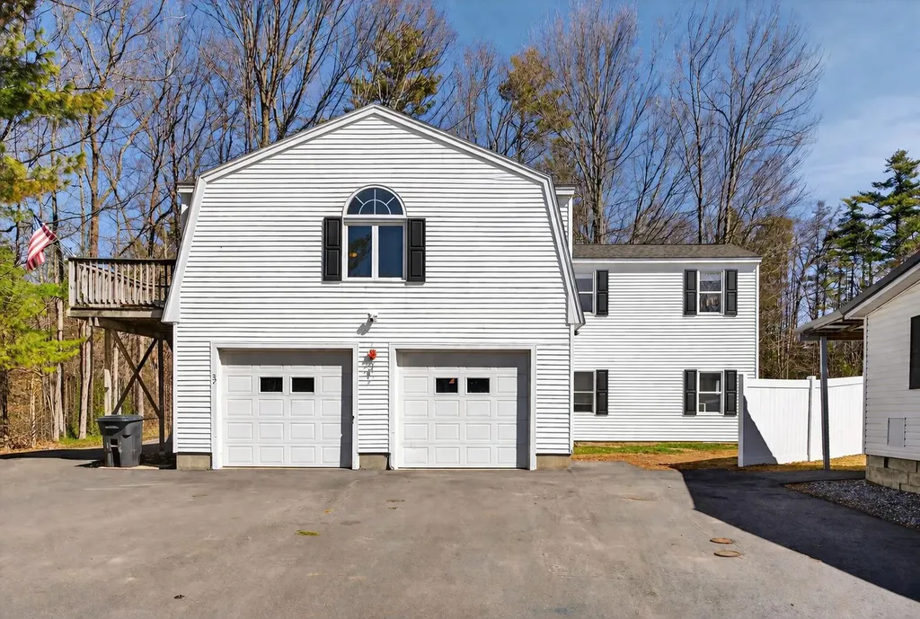 37 Callaway Drive Westbrook ME 04092