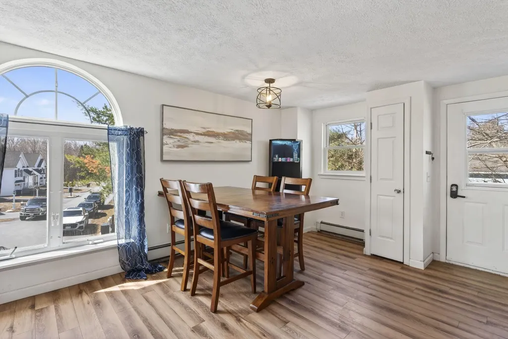 37 Callaway Drive Westbrook ME 04092