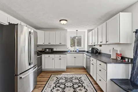37 Callaway Drive Westbrook ME 04092