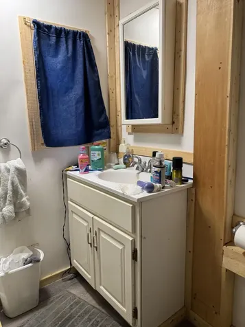330 Old County Road Washington ME 04574