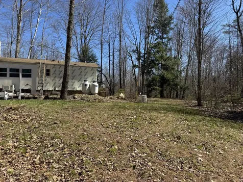 330 Old County Road Washington ME 04574