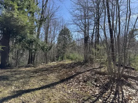 330 Old County Road Washington ME 04574