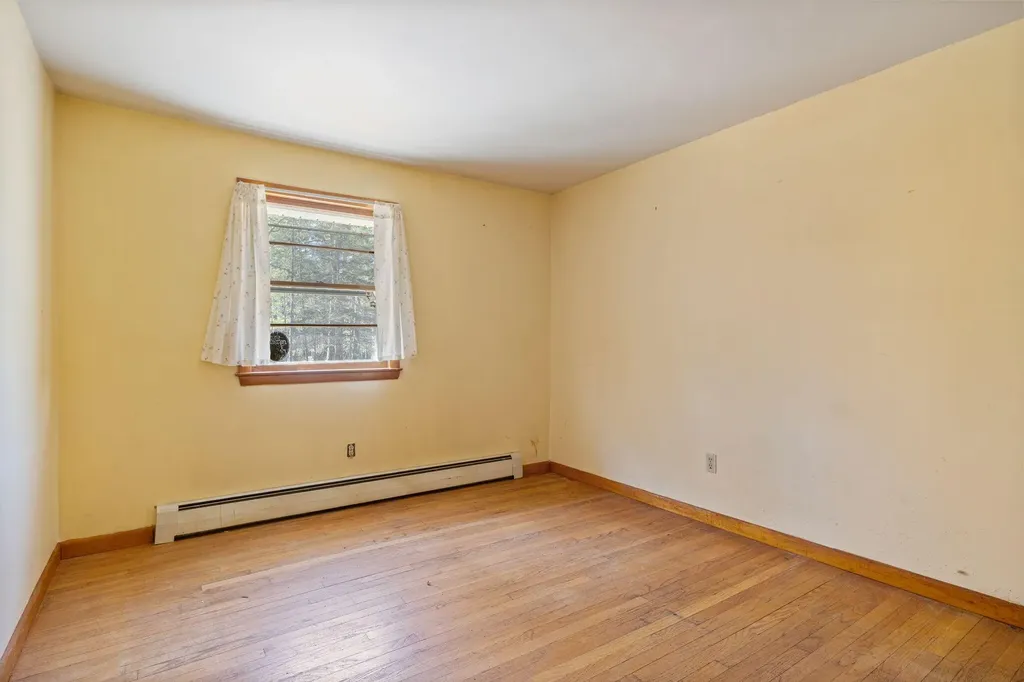 926 Meetinghouse Road Wells ME 04090