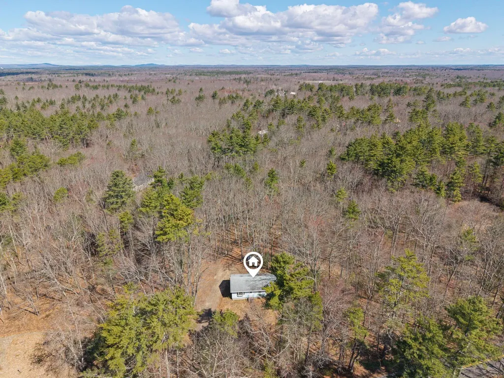 926 Meetinghouse Road Wells ME 04090