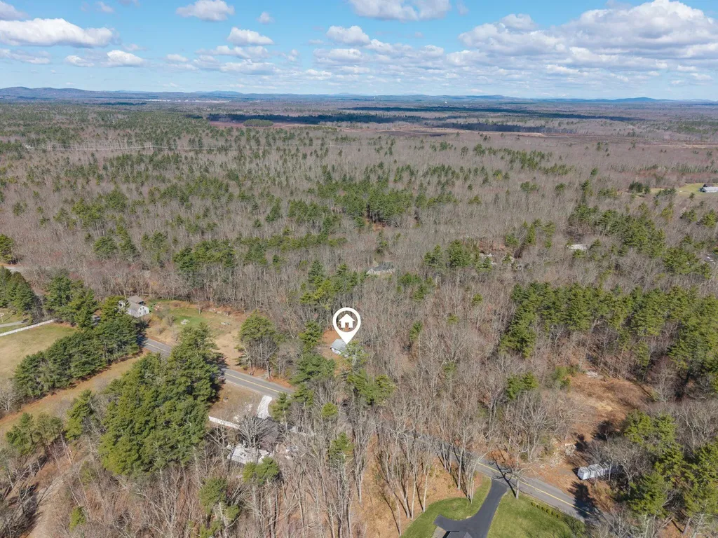 926 Meetinghouse Road Wells ME 04090