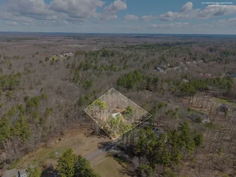 926 Meetinghouse Road Wells ME 04090
