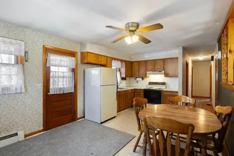 926 Meetinghouse Road Wells ME 04090