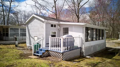 1 Robinson Way Kennebunk ME 04043