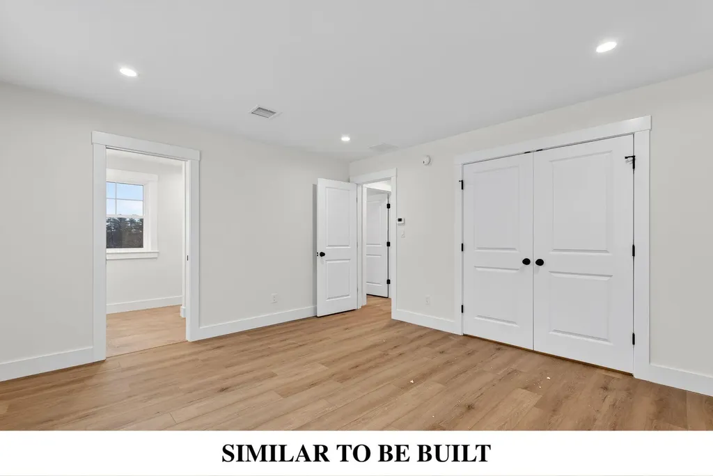 16 Feldspar Lane Cumberland ME 04021