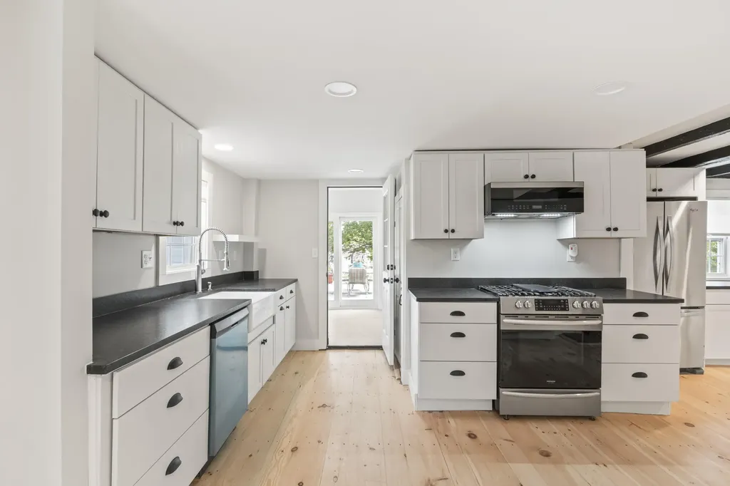 107 Berwick Road Berwick ME 03901