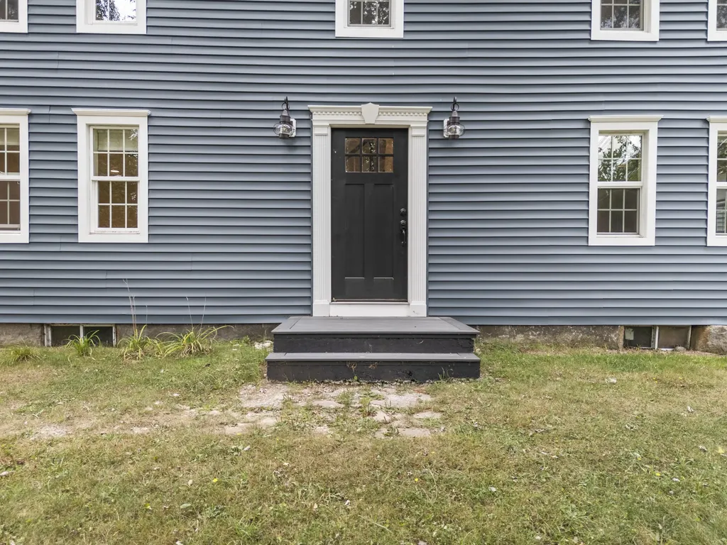 107 Berwick Road Berwick ME 03901