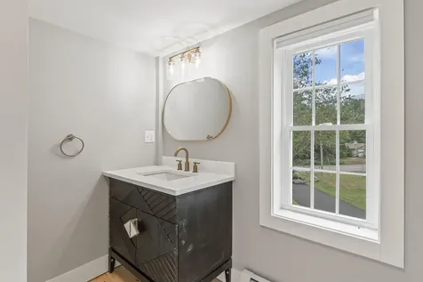 107 Berwick Road Berwick ME 03901