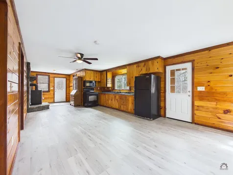 1818 Bangor Road Clinton ME 04927