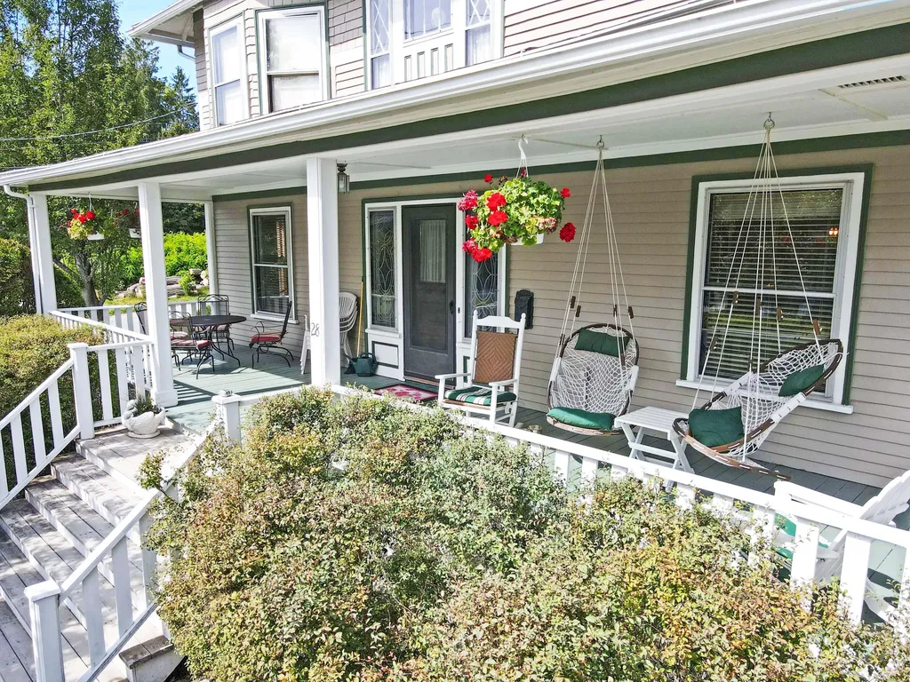 28 Congress Street Bangor ME 04401