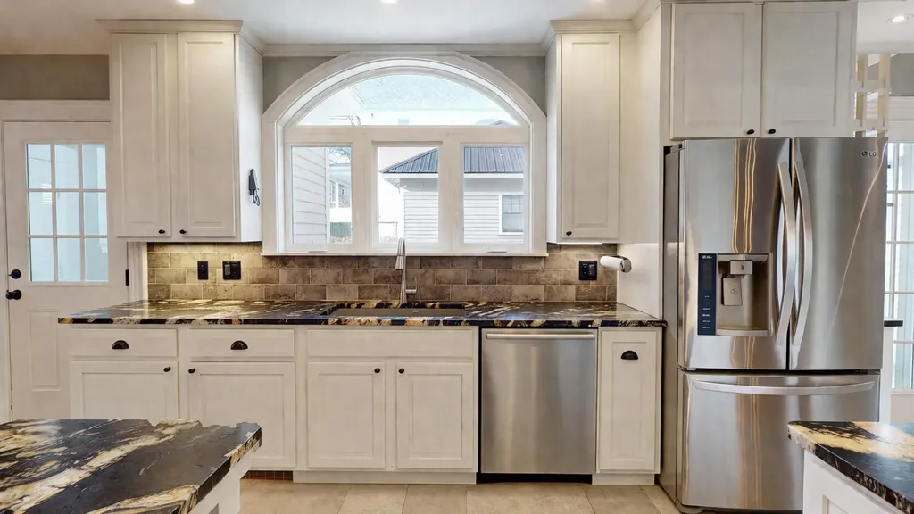 28 Congress Street Bangor ME 04401