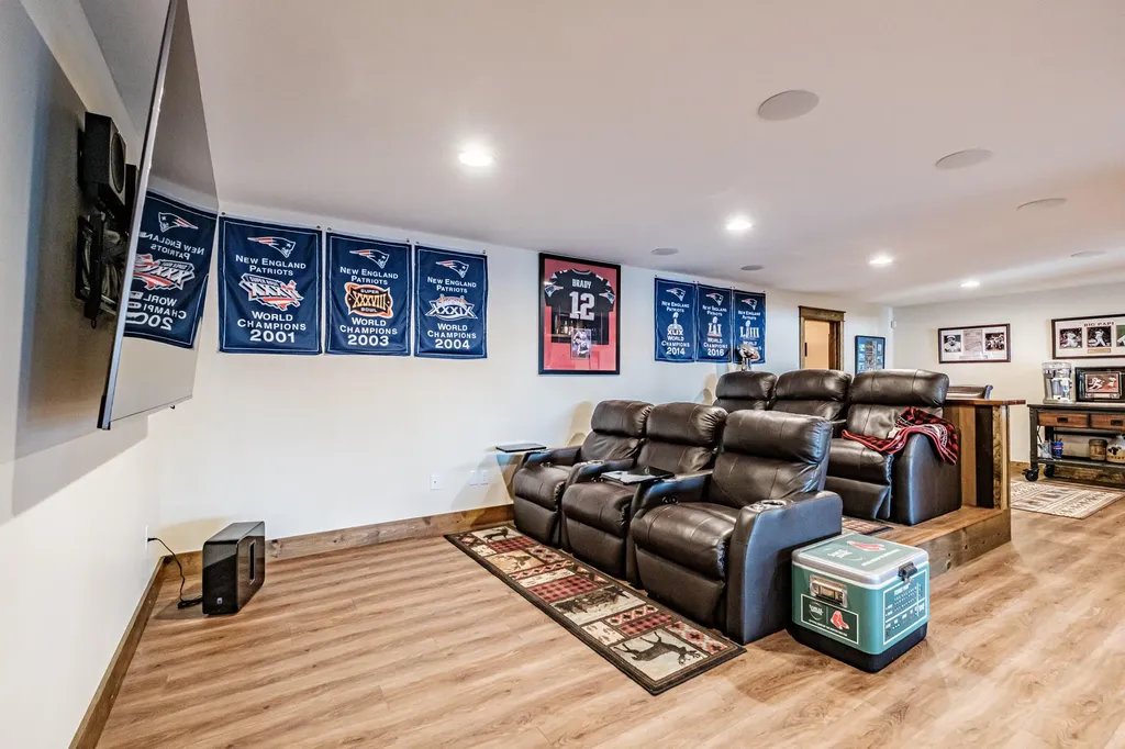 148 Meadowbrook Lane Naples ME 04055