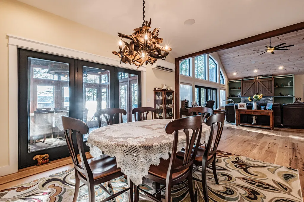148 Meadowbrook Lane Naples ME 04055