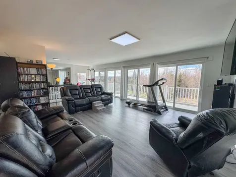 925 Me-150 Parkman ME 04443