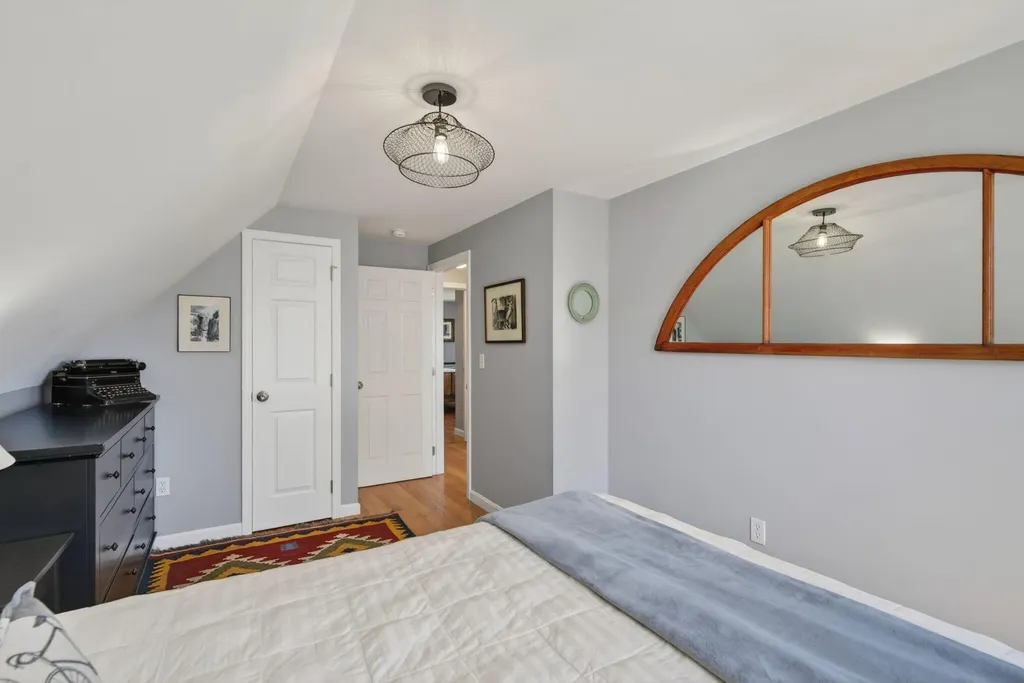 65 Felicia Lane Portland ME 04103