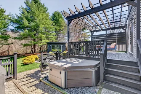 65 Felicia Lane Portland ME 04103