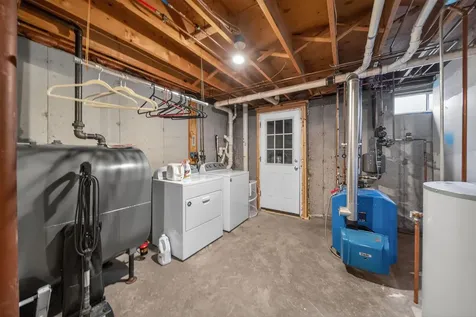 65 Felicia Lane Portland ME 04103