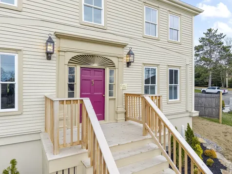978 Wiscasset Road Boothbay ME 04537