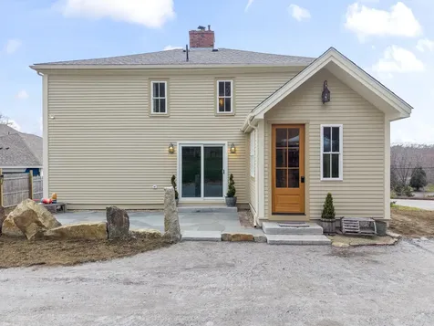 978 Wiscasset Road Boothbay ME 04537