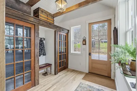 978 Wiscasset Road Boothbay ME 04537
