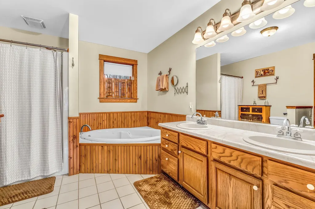 20 Court Street Winslow ME 04901