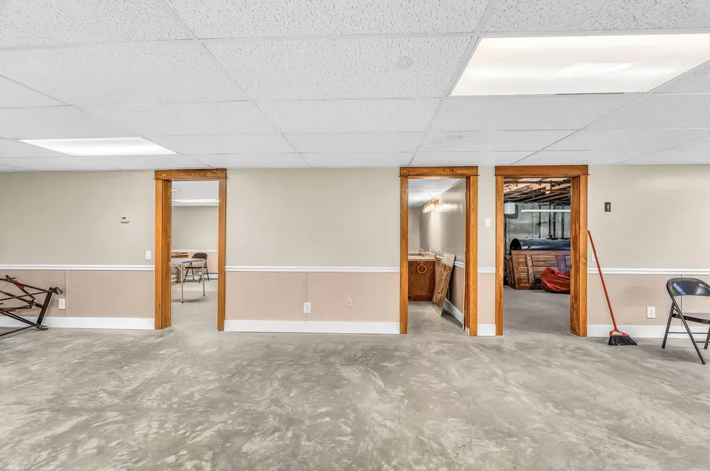 20 Court Street Winslow ME 04901