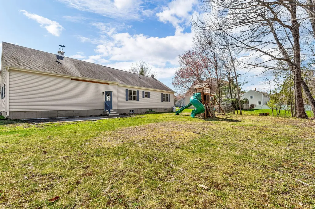 20 Court Street Winslow ME 04901