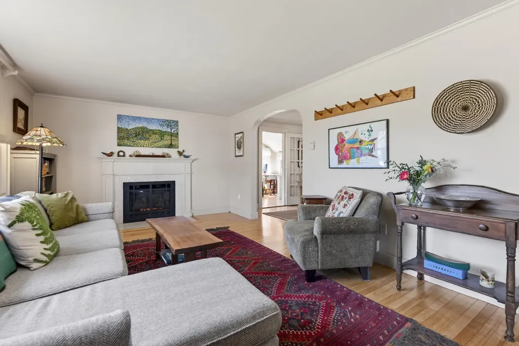 14 Hillview Road Gorham ME 04038