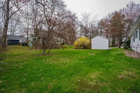 18 Byfield Road Portland ME 04103