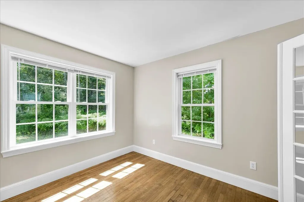 153 Cedar Street Belfast ME 04915