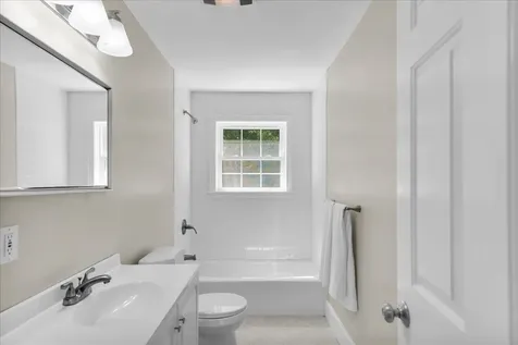 153 Cedar Street Belfast ME 04915